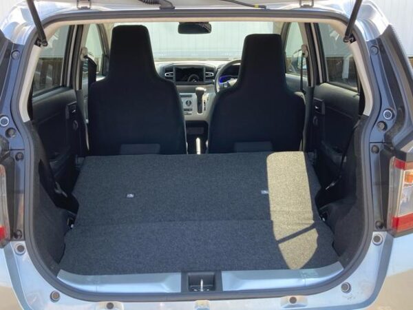 Ref:AUX-19271410 DAIHATSU MIRA E:S 2024 - Image 18