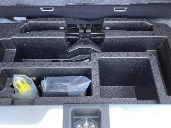 Ref:AUX-19271410 DAIHATSU MIRA E:S 2024 - Image 19