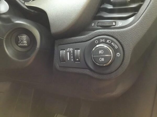 Ref:AUX-19275297 FIAT 500X 2022 - Image 19