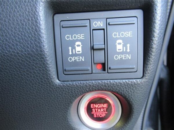 Ref:AUX-19280003 HONDA N-BOX CUSTOM 2020 - Image 7