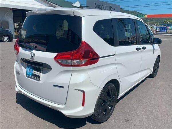 Ref:AUX-19280021 HONDA FREED HYBRID 2024 - Image 2
