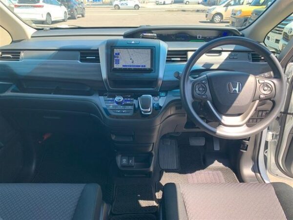 Ref:AUX-19280021 HONDA FREED HYBRID 2024 - Image 7