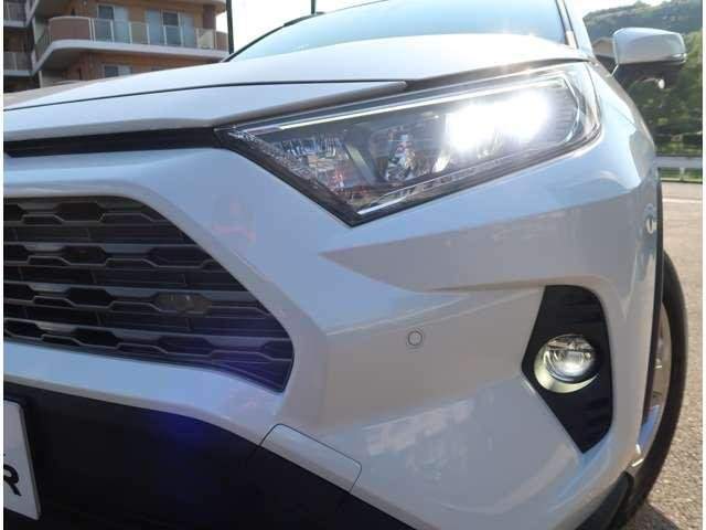 Ref:AUX-19280903 TOYOTA RAV4 2019 - Image 13