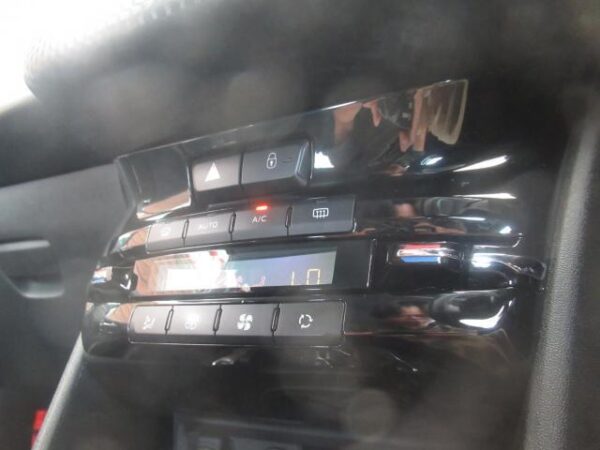 Ref:AUX-19281478 PEUGEOT 208 2017 - Image 15