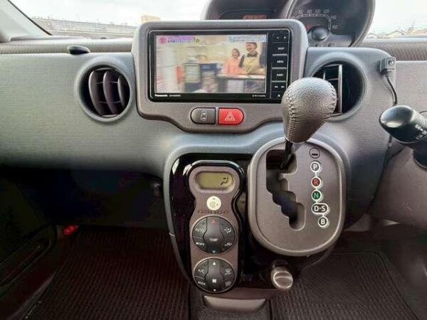 Ref:AUX-19281979 TOYOTA SPADE 2013 - Image 13