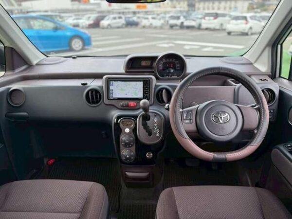 Ref:AUX-19281979 TOYOTA SPADE 2013 - Image 4