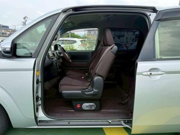 Ref:AUX-19281979 TOYOTA SPADE 2013 - Image 6