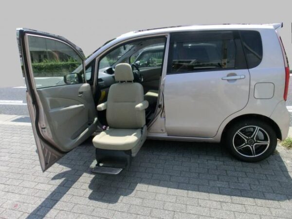 Ref:AUX-19292191 DAIHATSU MOVE 2012