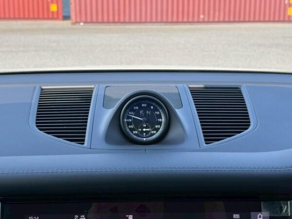 Ref:AUX-19295708 PORSCHE MACAN 2024 - Image 17