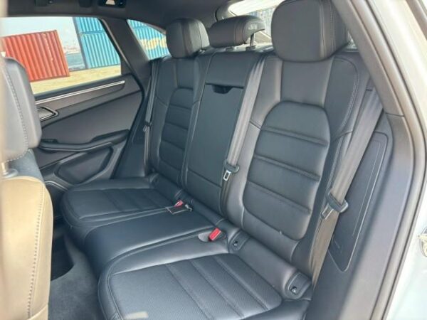 Ref:AUX-19295708 PORSCHE MACAN 2024 - Image 10
