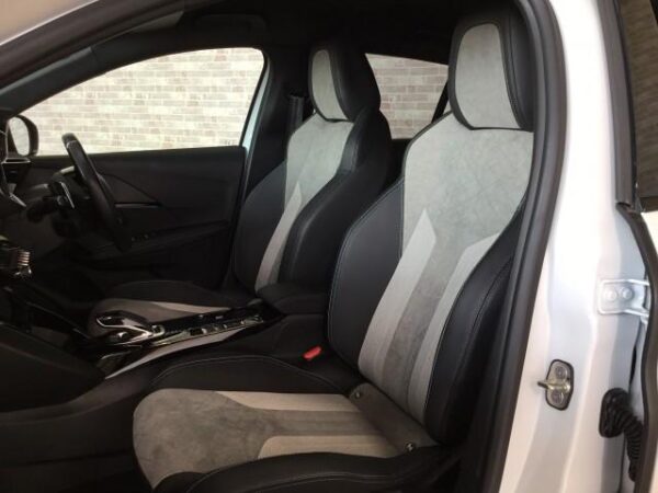 Ref:AUX-19295774 PEUGEOT 208 2021 - Image 12