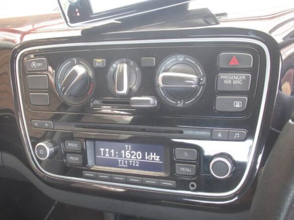 Ref:AUX-19297410 VOLKSWAGEN UP! 2015 - Image 16
