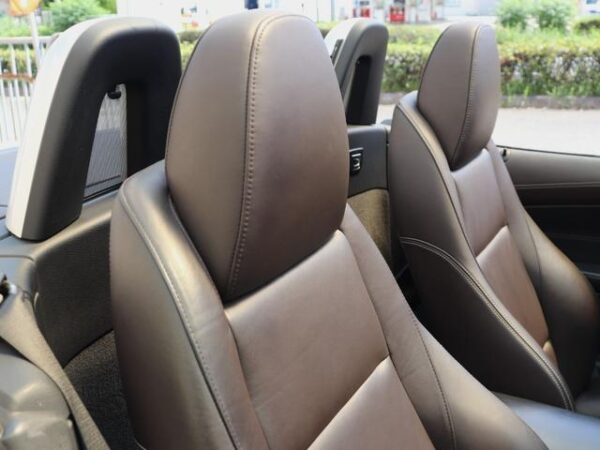 Ref:AUX-19302995 BMW Z4 2012 - Image 4