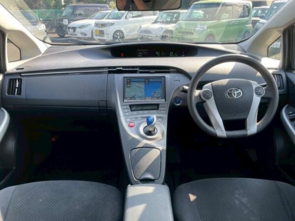 Ref:AUX-19307359 TOYOTA PRIUS 2013 - Image 3