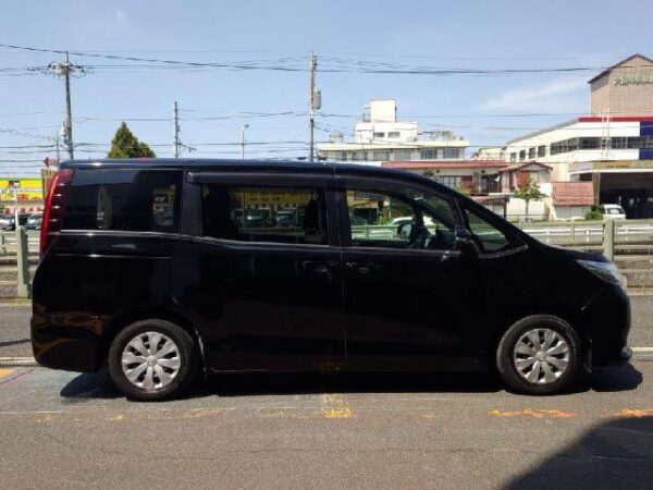Ref:AUX-19307520 TOYOTA NOAH 2015 - Image 10