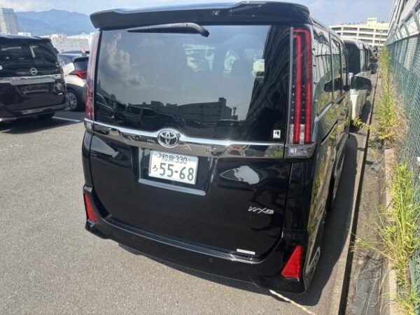 Ref:AUX-19307545 TOYOTA NOAH 2021 - Image 7