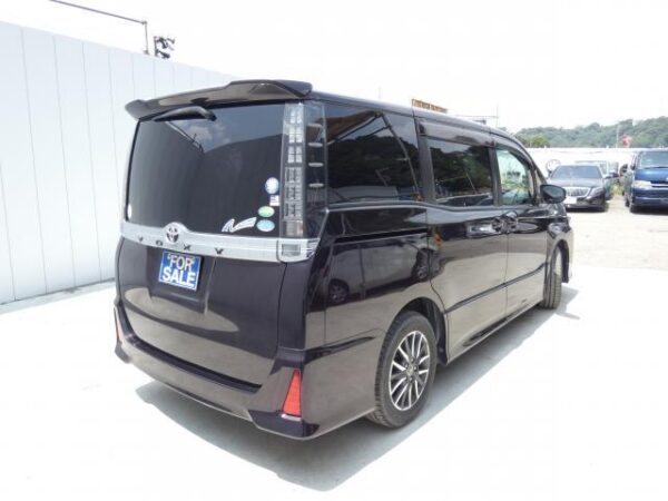 Ref:AUX-19307633 TOYOTA VOXY 2014 - Image 5