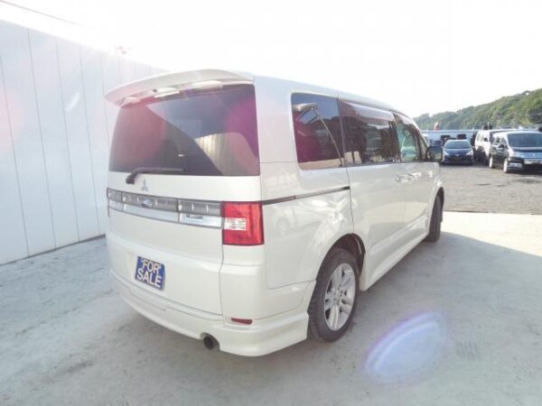 Ref:AUX-19307758 MITSUBISHI DELICA D:5 2008 - Image 5