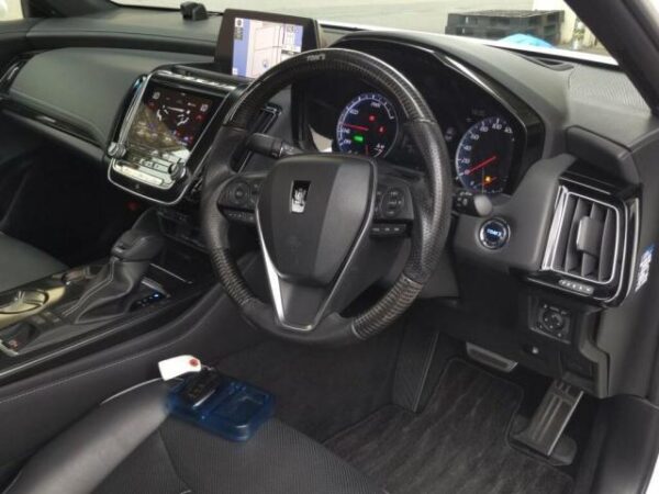 Ref:AUX-19307784 TOYOTA CROWN HYBRID 2019 - Image 3
