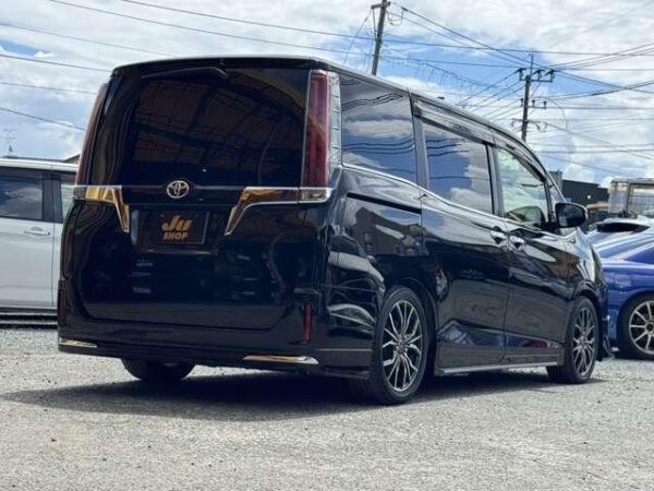 Ref:AUX-19307931 TOYOTA ESQUIRE 2017 - Image 2
