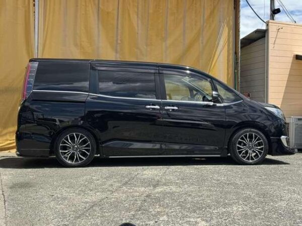 Ref:AUX-19307931 TOYOTA ESQUIRE 2017 - Image 6