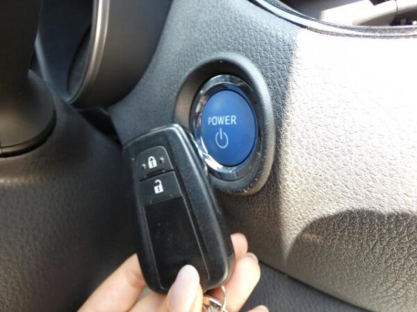 Ref:AUX-19311011 TOYOTA C-HR 2017 - Image 20
