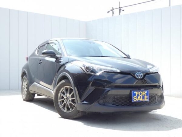 Ref:AUX-19311011 TOYOTA C-HR 2017