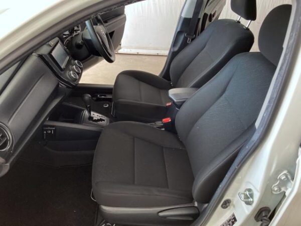Ref:AUX-19311012 TOYOTA COROLLA AXIO 2020 - Image 11