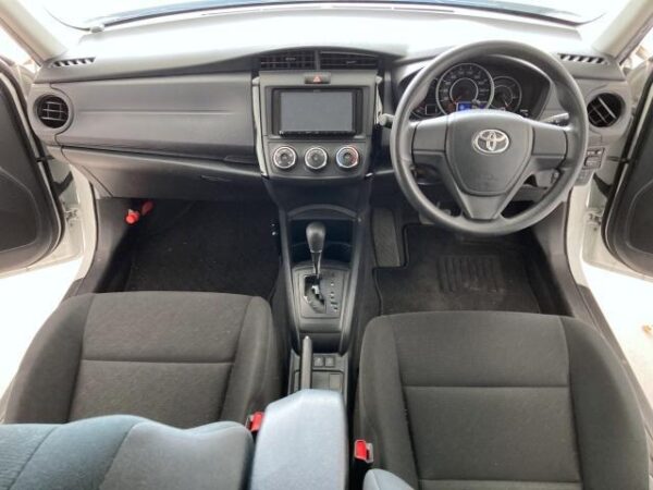 Ref:AUX-19311012 TOYOTA COROLLA AXIO 2020 - Image 9