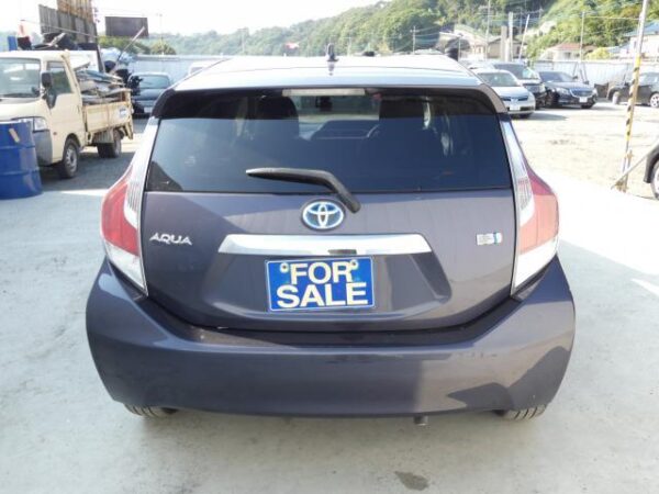 Ref:AUX-19311028 TOYOTA AQUA 2015 - Image 15