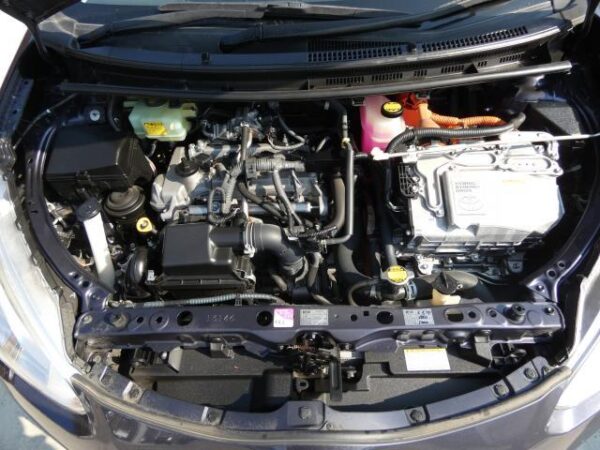 Ref:AUX-19311028 TOYOTA AQUA 2015 - Image 8