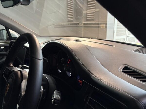 Ref:AUX-19311330 PORSCHE MACAN 2021 - Image 16