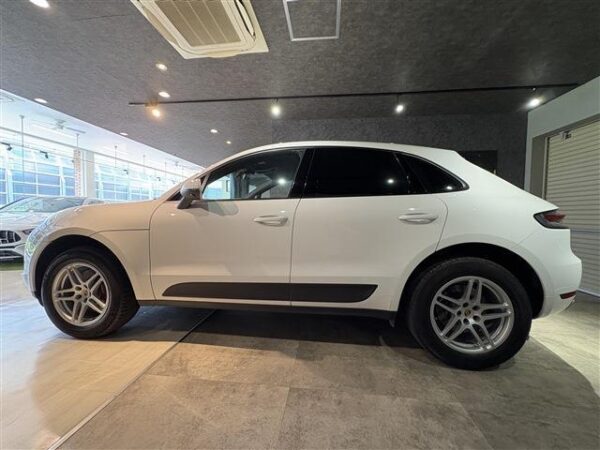 Ref:AUX-19311330 PORSCHE MACAN 2021 - Image 6
