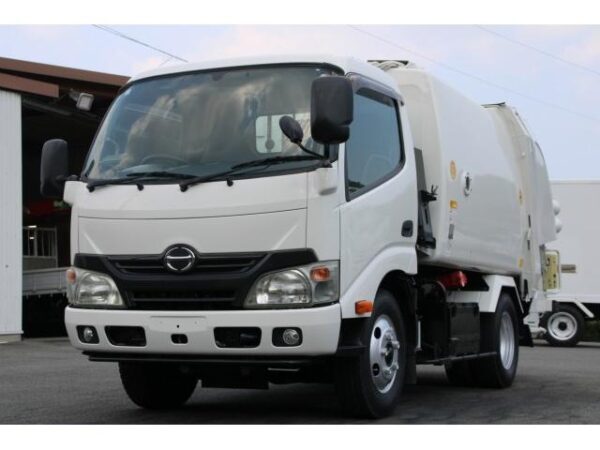 Ref:AUX-19311362 HINO DUTRO 2015