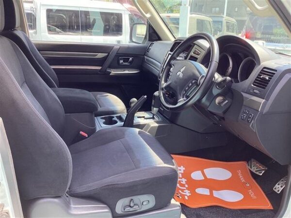 Ref:AUX-19317875 MITSUBISHI PAJERO 2017 - Image 17