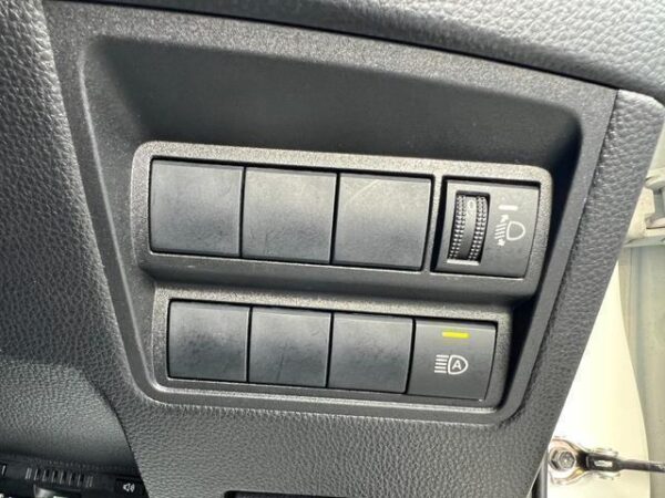 Ref:AUX-19318265 TOYOTA YARIS 2020 - Image 8