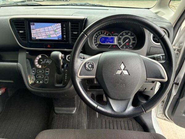 Ref:AUX-19318386 MITSUBISHI EK SPACE CUSTOM 2015 - Image 12