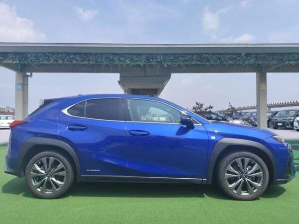 Ref:AUX-19319904 LEXUS UX 2019 - Image 4