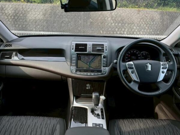 Ref:AUX-19321694 TOYOTA CROWN 2010 - Image 2