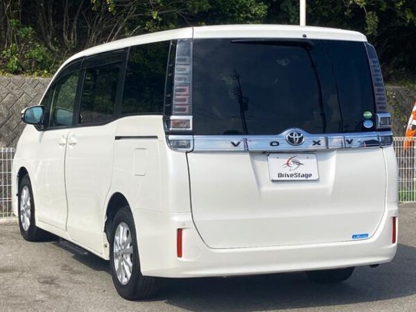 Ref:AUX-19321695 TOYOTA VOXY 2017 - Image 5