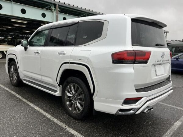 Ref:AUX-19322843 TOYOTA LAND CRUISER 2024 - Image 2