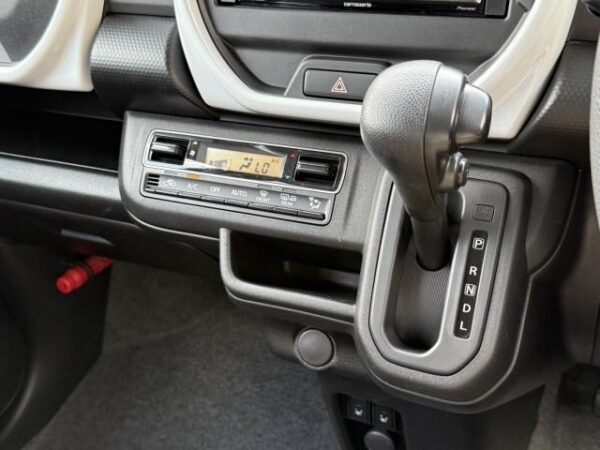 Ref:AUX-19326501 SUZUKI Hustle 2022 - Image 20