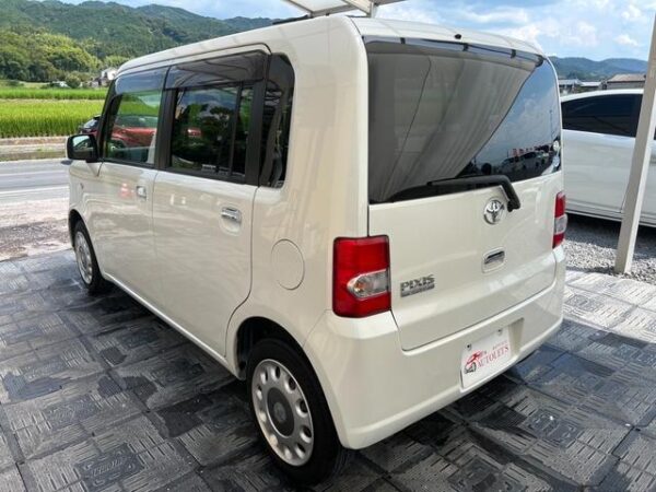 Ref:AUX-19333571 TOYOTA PIXIS SPACE 2017 - Image 2