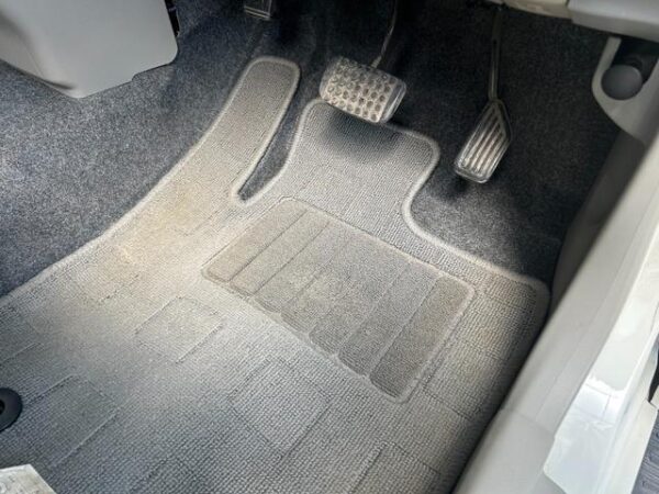 Ref:AUX-19333571 TOYOTA PIXIS SPACE 2017 - Image 11