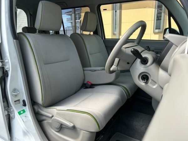 Ref:AUX-19333571 TOYOTA PIXIS SPACE 2017 - Image 12
