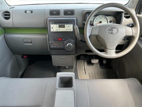 Ref:AUX-19333571 TOYOTA PIXIS SPACE 2017 - Image 3