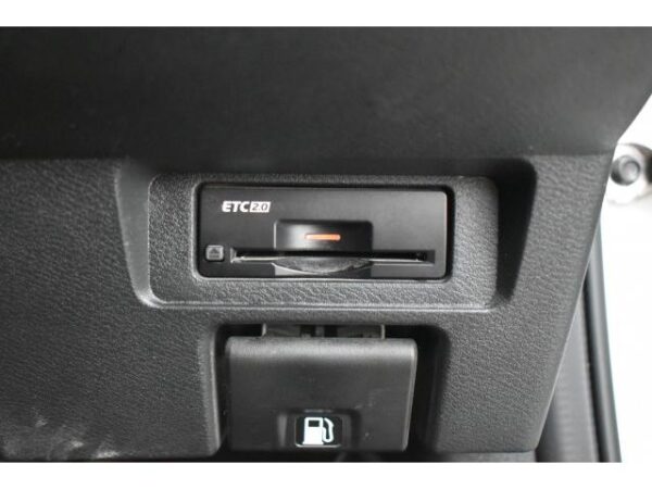 Ref:AUX-19337664 NISSAN AURA 2022 - Image 18