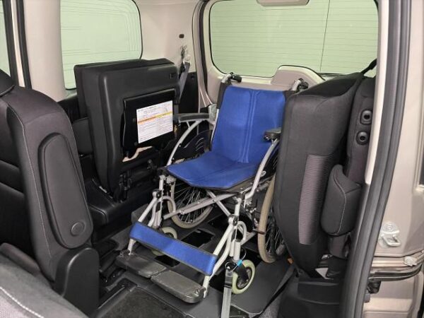 Ref:AUX-19338129 NISSAN SERENA 2018 - Image 15