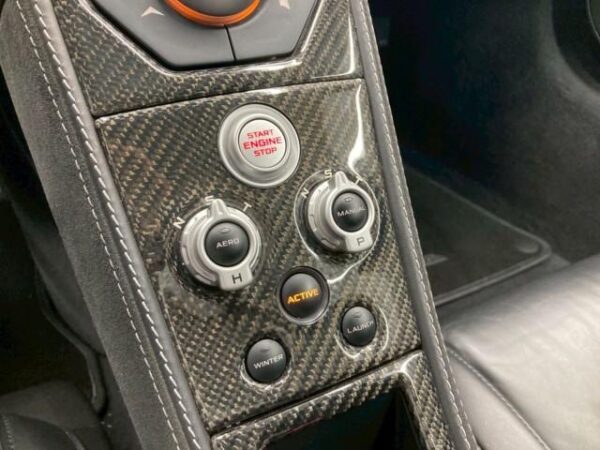 Ref:AUX-19338150 MCLAREN MP4-12C 2012 - Image 12