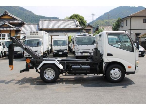 Ref:AUX-19342005 HINO DUTRO 2012 - Image 5
